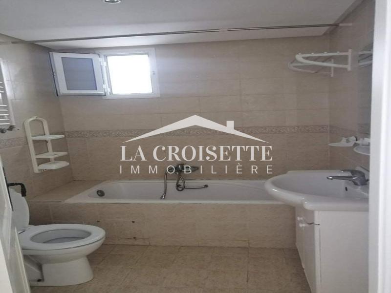 Appartement S+3 à La Marsa